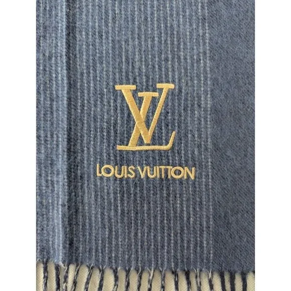 Louis Vuitton LV Logo Genuine Vintage Scarf 100% Cashmere Made in UK. - Picture 2 of 7